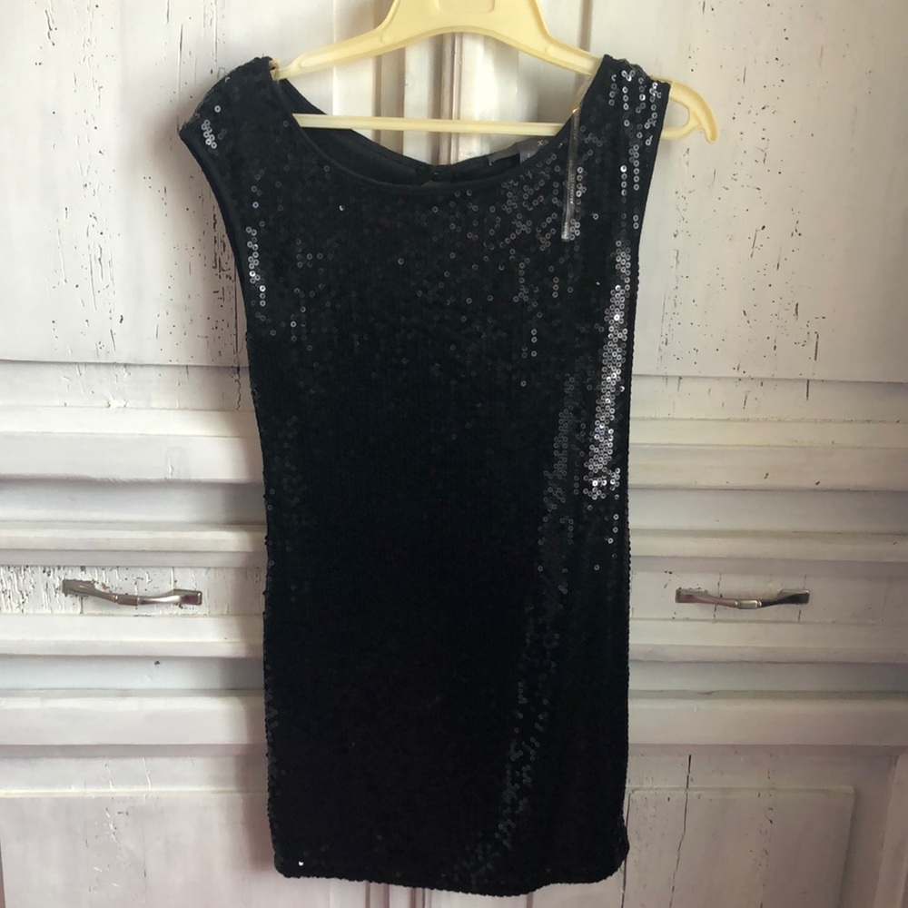 Sequence dress